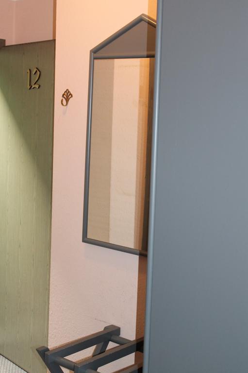 Ammerscher Bahnhof Muhlhausen Bagian luar foto